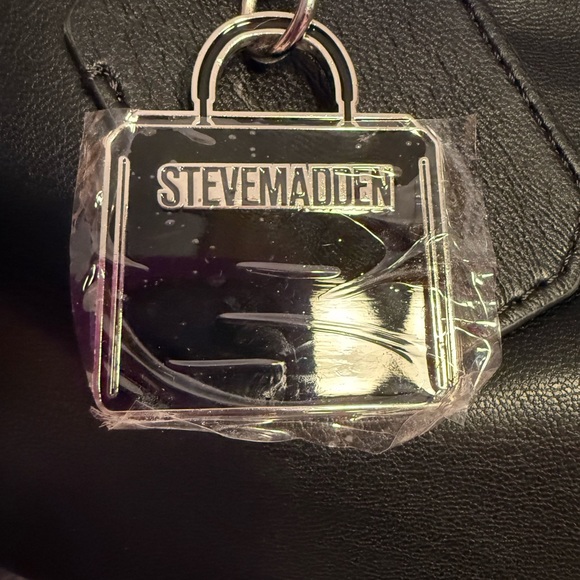 Steve Madden NWT Black Brhodes Shoulder Bag Bold Brand Silver Bling Logo (P141) - Picture 11 of 12